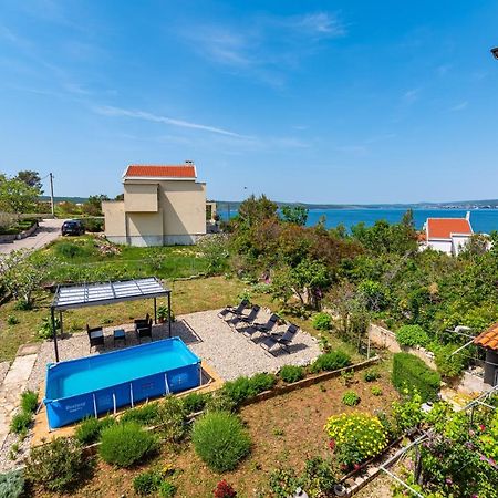 Apartment Sea And Mountain With Pool Novigrad (Dalmatia) Quarto foto