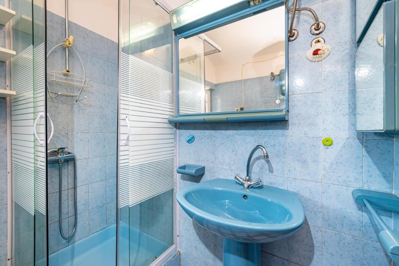 Apartment Sea And Mountain With Pool Novigrad (Dalmatia) Quarto foto