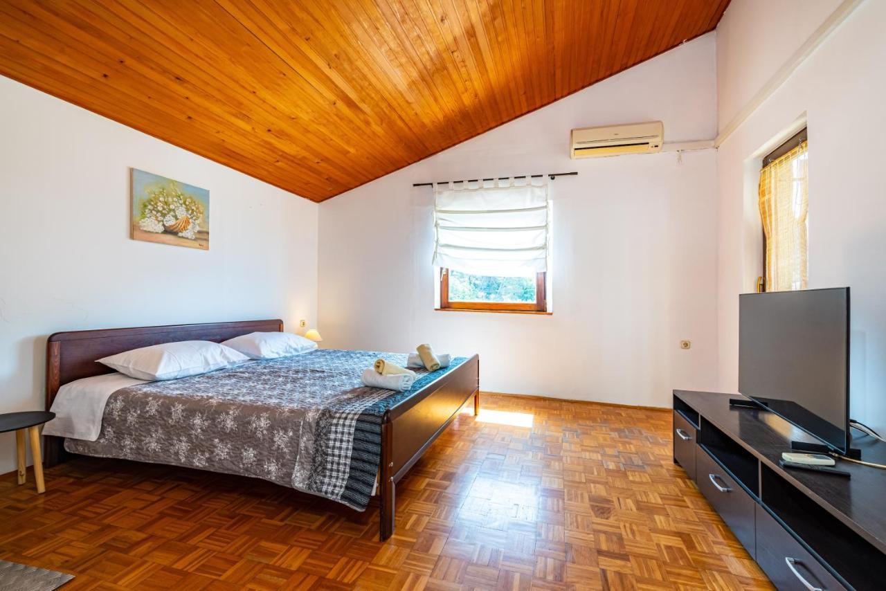 Apartment Sea And Mountain With Pool Novigrad (Dalmatia) Quarto foto