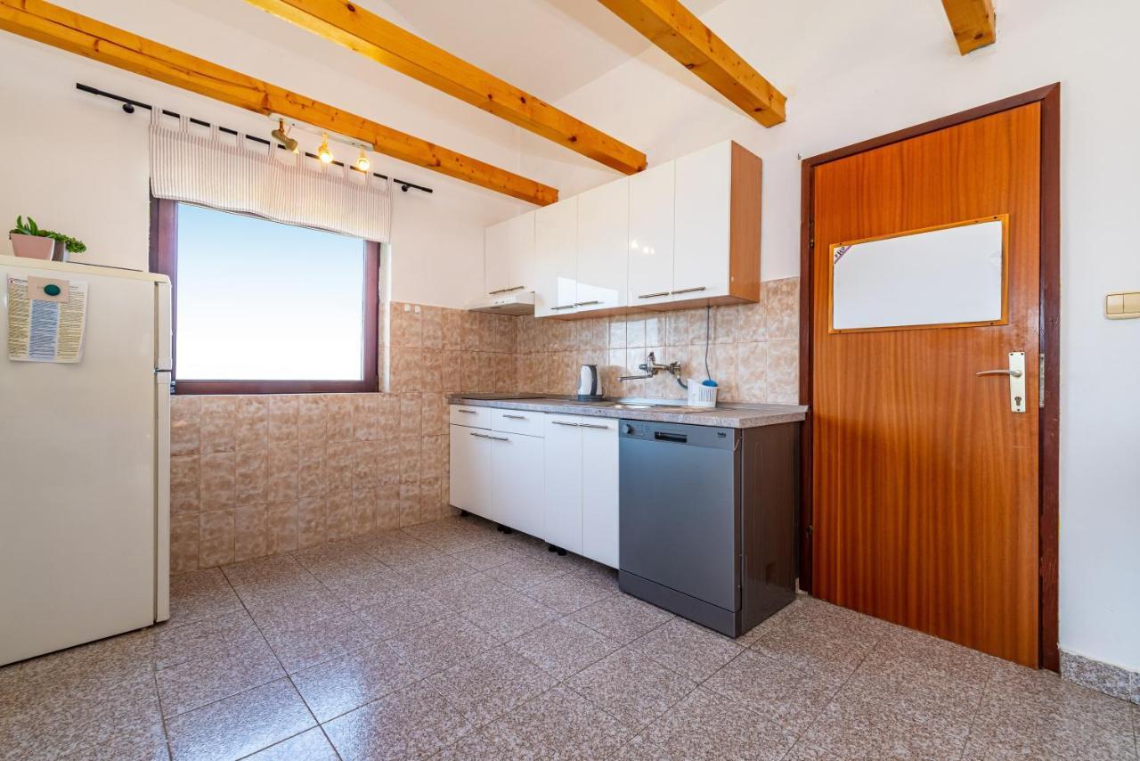 Apartment Sea And Mountain With Pool Novigrad (Dalmatia) Quarto foto