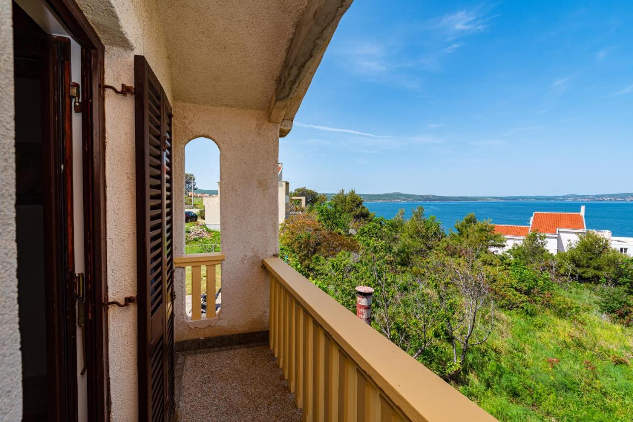 Apartment Sea And Mountain With Pool Novigrad (Dalmatia) Exterior foto